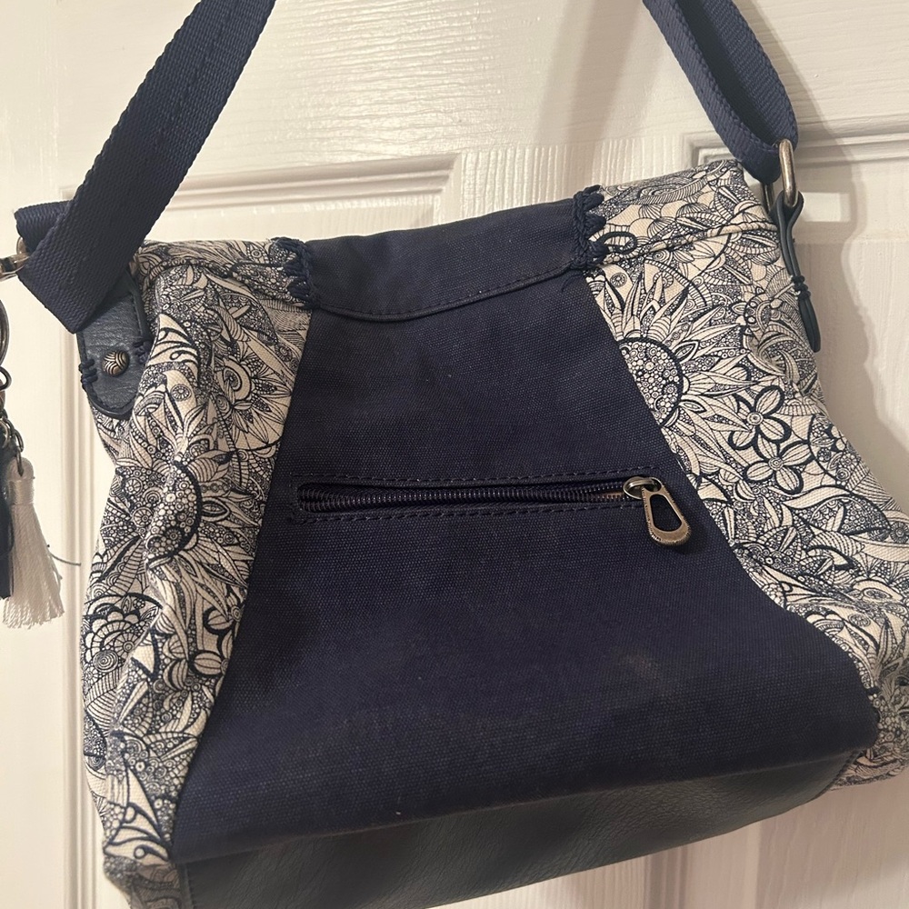 Blue and White bag - Picture 2 of 5
